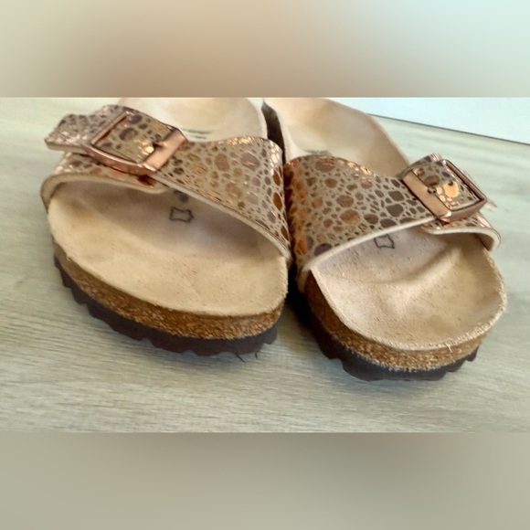 Birkenstock Pink Croc Metallic Slip On Sandal Sz 36 Us 5-5.5 - Picture 9 of 9